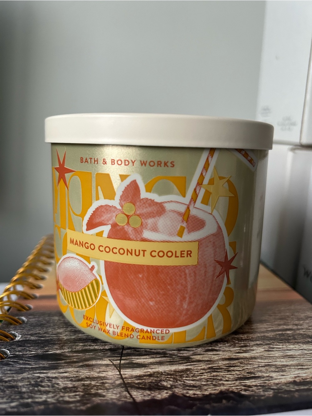 Bath and Body Works Mango Coconut Cooler 3 wick candle